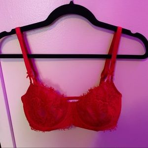 VS Dream Angels Wicked unlined demi bra